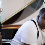 Ο Moby και ο Jacob Lusk σε πορτραίτο για το νέο άλμπουμ “Future Quiet”