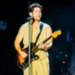 Nick Jonas Jonas Brothers κιθάρα live συναυλία