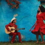 Bruno Mars στο music video Risk It All από το album The Romantic