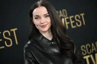 Dove Cameron στο 56 Days σε σκηνή από τη σειρά του Prime Video