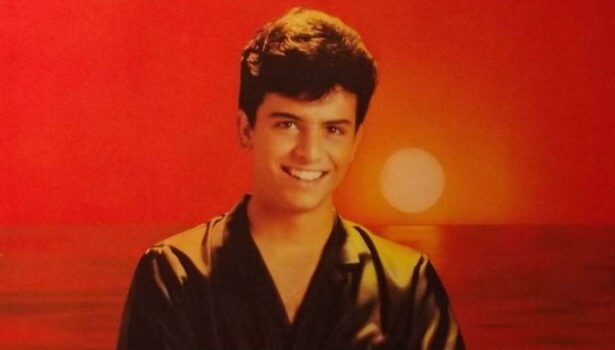 Glenn Medeiros σε πρόσφατη εμφάνιση μετά τη viral επιστροφή του στο TikTok με την κόρη του