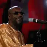 Isaac Hayes σε εμφάνιση με φόντο την υπόθεση πνευματικών δικαιωμάτων με Trump