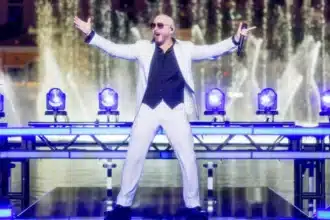 Pitbull on stage at Hyde Park during Guinness World Record bald caps attempt