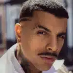 Rauw Alejandro στο κινηματογραφικό του ντεμπούτο με ταινία του Guy Ritchie