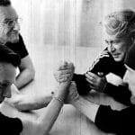 U2 σε προωθητική φωτογραφία για το Yours Eternally και το EP Days Of Ash