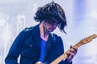 Jonny Greenwood των Radiohead μιλά για τη σχέση μουσικής και πολιτικής
