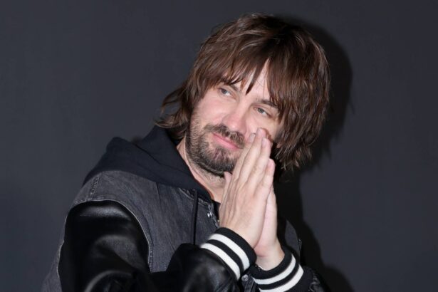 Kevin Parker: Κέρδισε Grammy για το End Of Summer αλλά το έμαθε όταν ξύπνησε