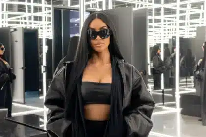 Kim Kardashian Lisa BLACKPINK συνεργασία μόδα