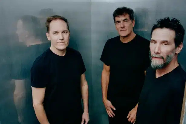 Dogstar συγκρότημα με Keanu Reeves για το άλμπουμ All in Now