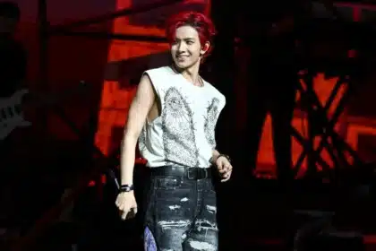 HEESEUNG των ENHYPEN σε συναυλία κατά τη διάρκεια περιοδείας του συγκροτήματος