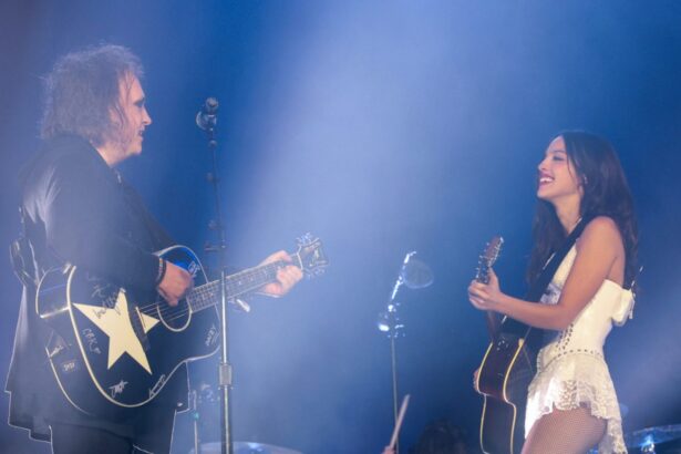 Olivia Rodrigo Robert Smith στούντιο συνεργασία νέο άλμπουμ