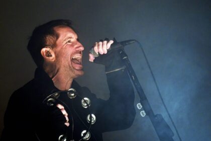 Trent Reznor στη σκηνή με Nine Inch Nails μιλά για το μέλλον της περιοδείας και νέα μουσική