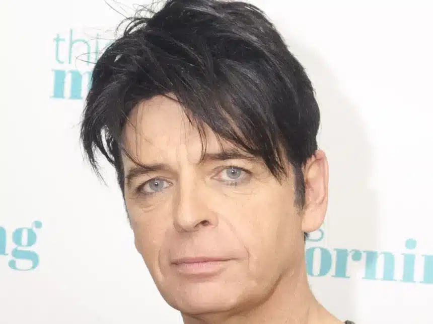 Gary Numan και David Bowie σε διαφορετικές εποχές με αναφορά στη μεταξύ τους ένταση