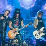 Guns N’ Roses σε συναυλία στο São Paulo με έντονη σκηνική παρουσία και ιστορικό setlist