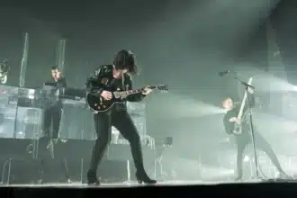 The xx live στη Mexico City στην πρώτη τους εμφάνιση μετά από 8 χρόνια με ατμοσφαιρική σκηνική παρουσία